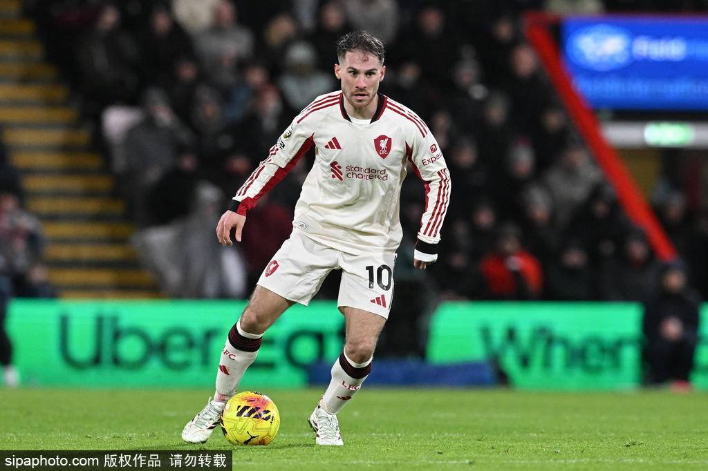 什么情况!曼联相中利物浦中场大核 要破62年的禁忌?