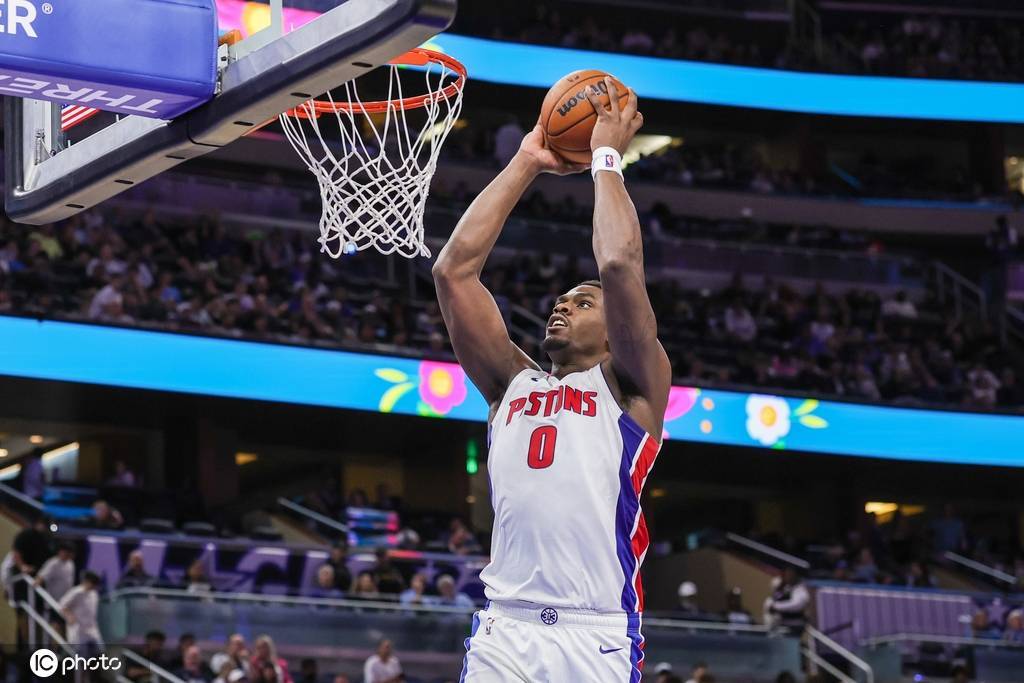 曝杜伦索要顶薪 活塞不愿给超过3500万美元的合同